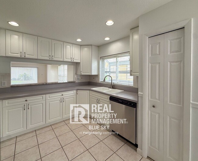Photo - 6554 Gentle Ben Cir
