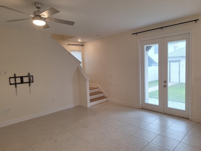 Photo - 2525 3rd Ave S
