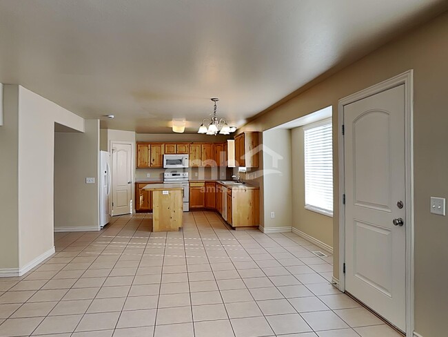 Photo - 856 E 2150 S