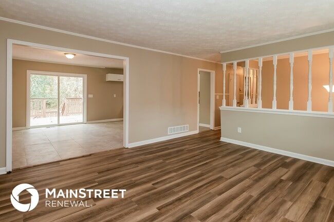 Photo - 8295 Englewood Trail