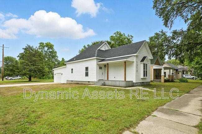 Photo - 1312 N Grand St House