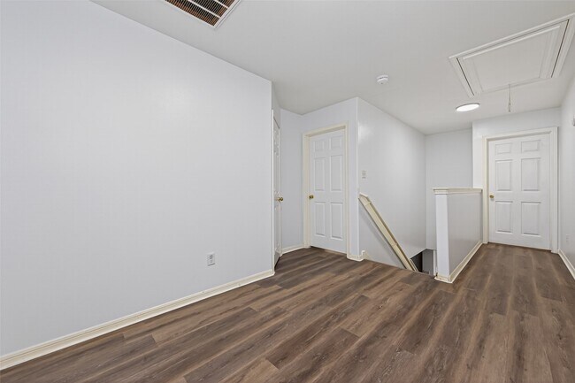 Photo - 10039 Morocco Rd