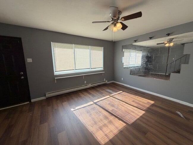 Photo - Newly renovated Town House for Rent 3Br / 2 Ba Section 8 Welcome !