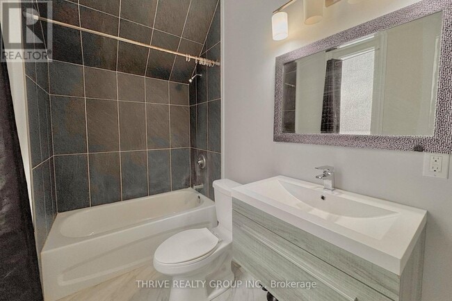 Photo - 119 McClary Ave