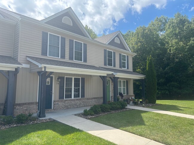 Tavern Grove Community-MOVE IN SPECIAL-$50... - Tavern Grove Community-MOVE IN SPECIAL-$50... Townhome