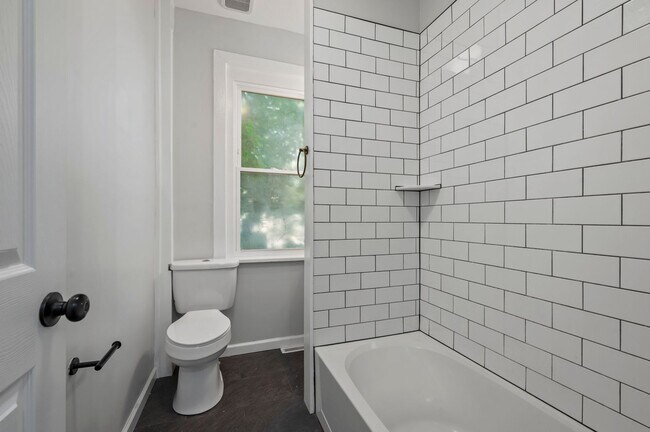 Photo - 346 39th St Unidad 346 39th St #1