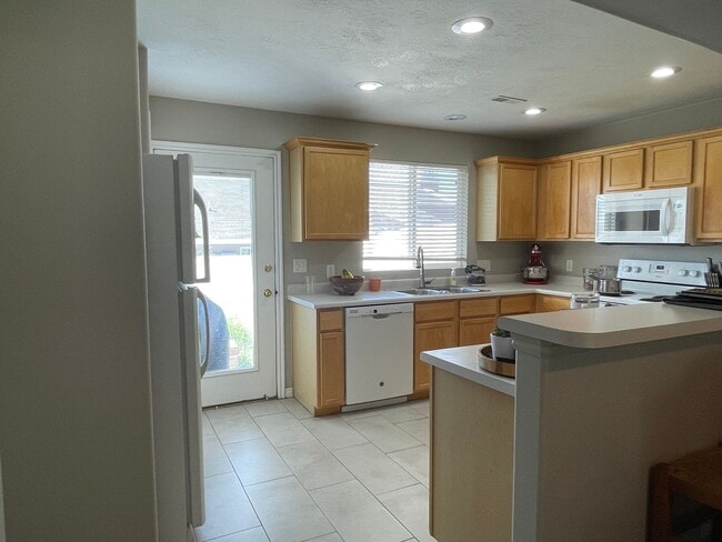 Photo - 2 Bedroom 2.5 Bath