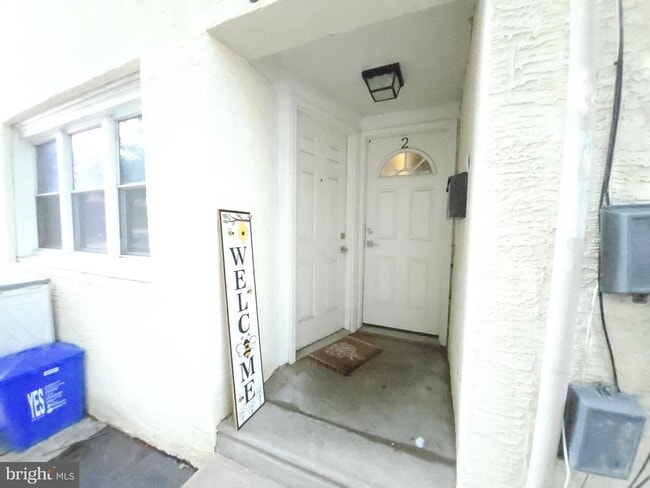 Building Photo - 3856 Terrace St