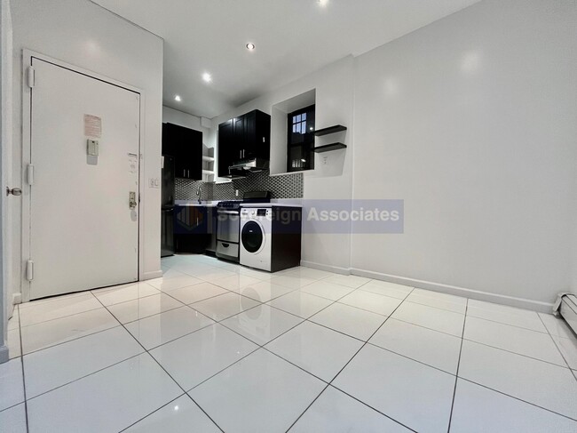 Building Photo - 109 W 105th St Rental