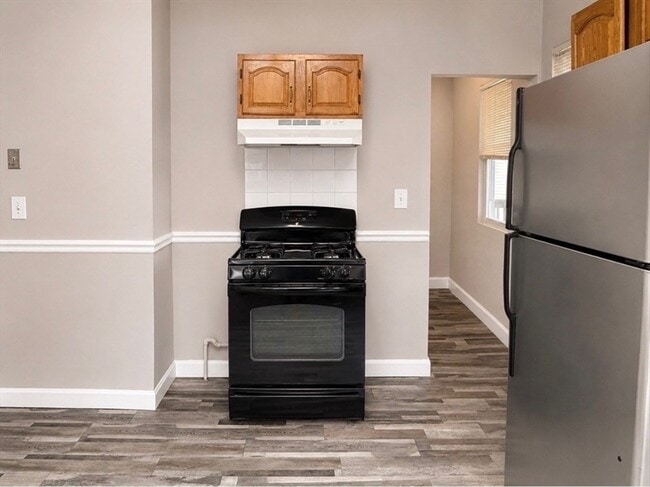 Photo - 32 Callender St Unit 3