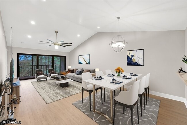 Building Photo - 5767 Deauville Cir Unit D301