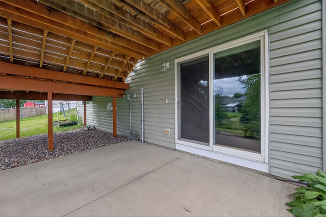 Photo - 5072 Cannon Ln NW