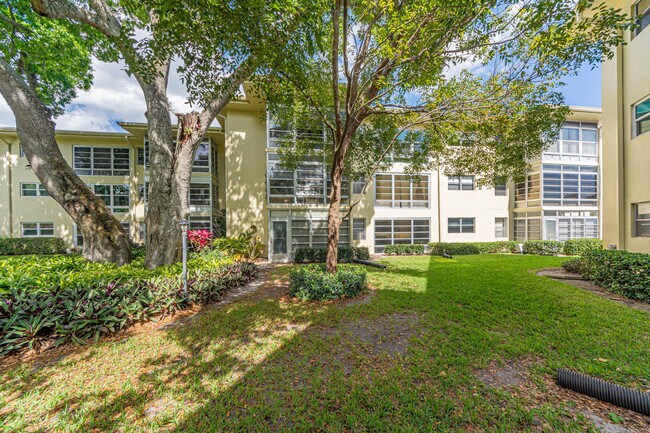 Photo - 1100 Ponce de Leon Cir Unit N306