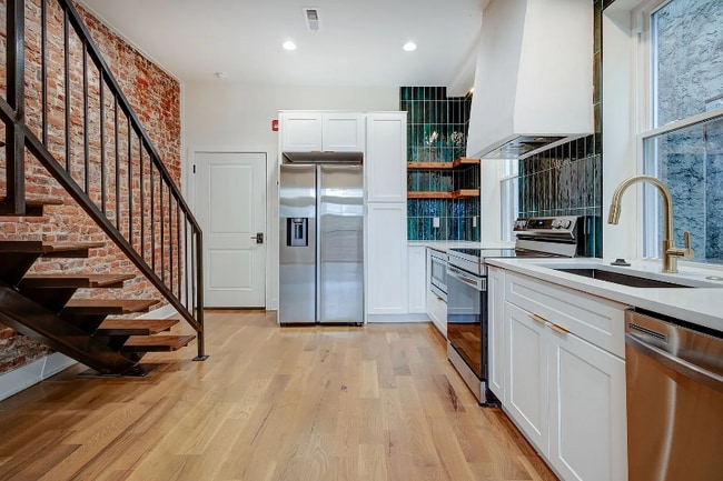 Photo - 2835 Diamond Dr