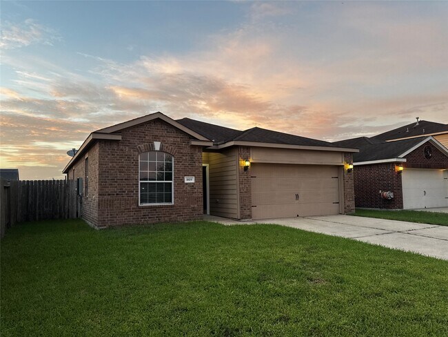 Building Photo - 1819 Opal Peach Dr
