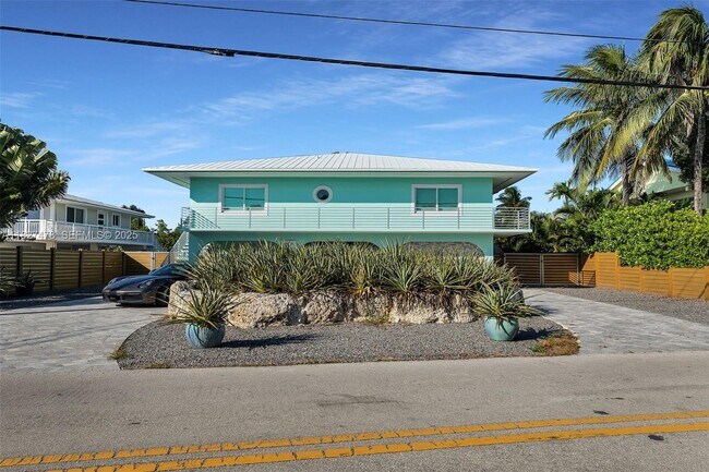232 W Seaview Dr