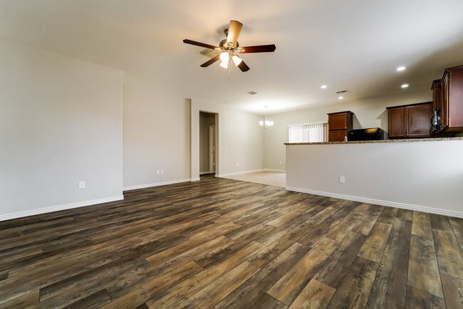 Photo - 8225 W Kittiwake Ln