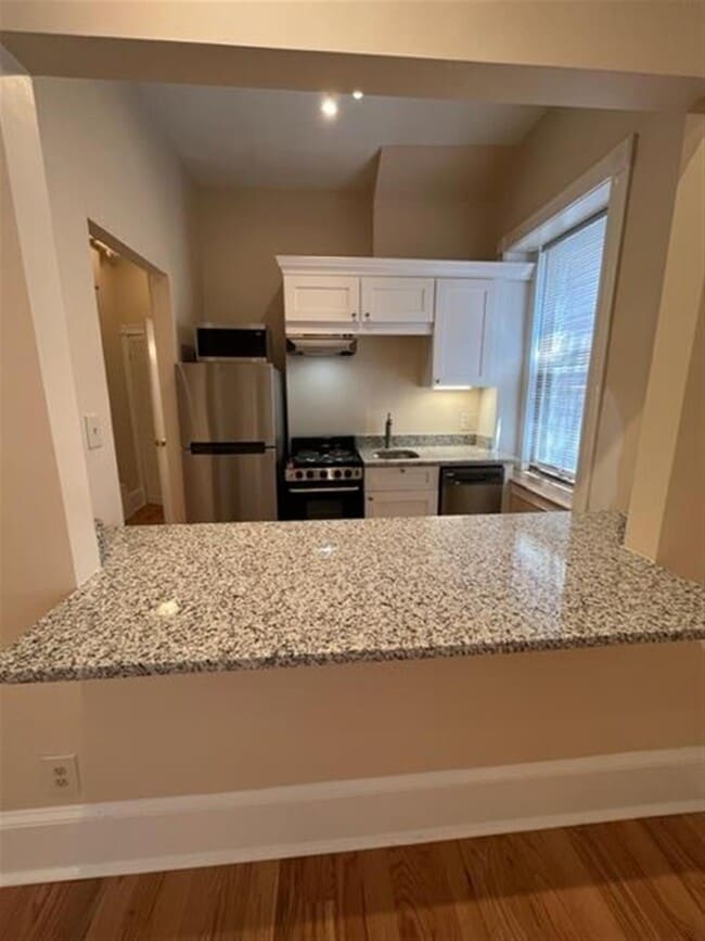 Building Photo - 878 Massachusetts Ave Unit 6 Rental