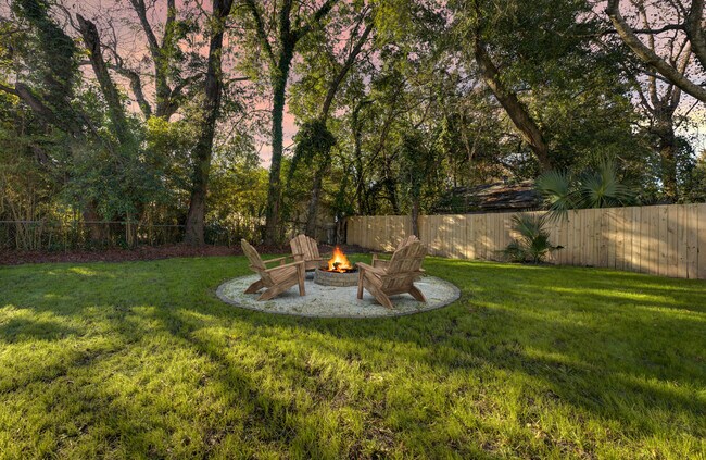Photo - 4731 Spruce St