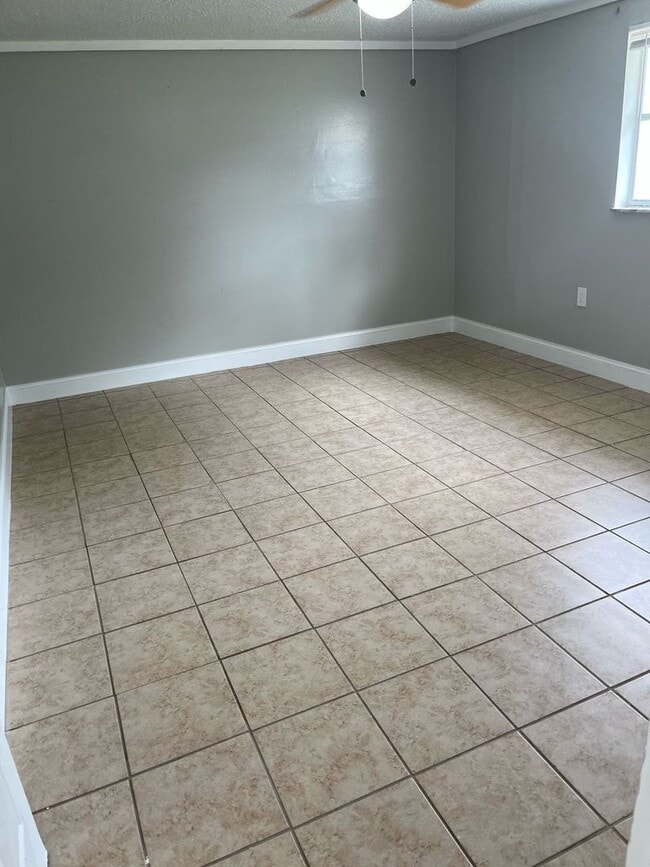 Photo - For Rent: Charming 1-Bedroom Home in Zephy...