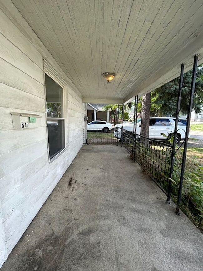 Photo - University Park 5BR/2BA—Walkable to UA, Fl...