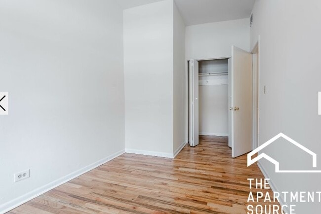 Photo - 2319 N Kedzie Blvd Unidad 3