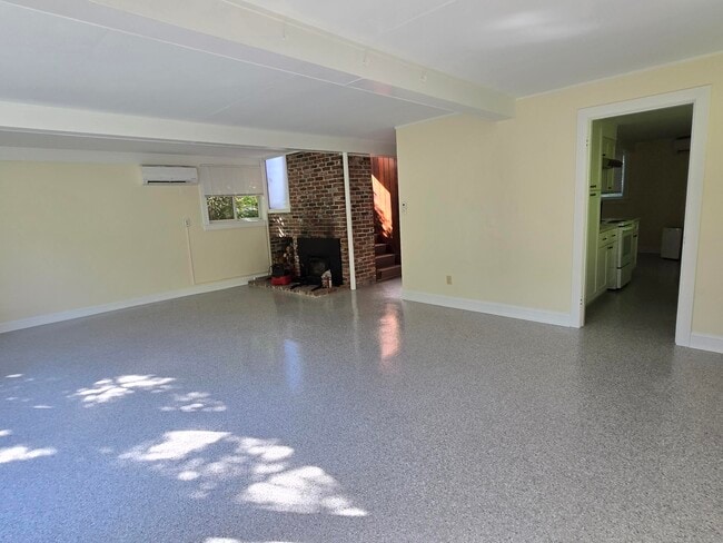 Photo - 106 Bayberry Rd