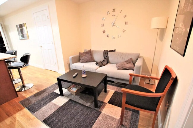 Photo - 1029 Tremont St