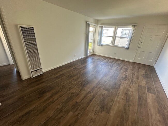 Photo - o2019 Unit B