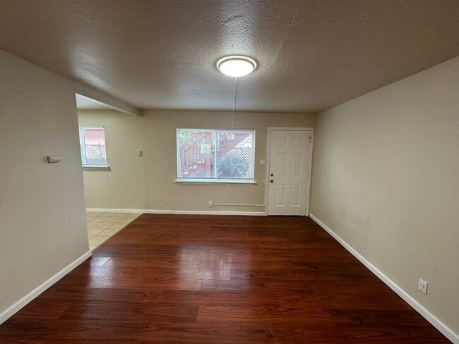 Photo - 317-323 S 26th St Unit 317