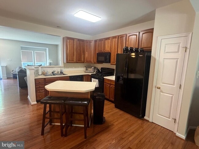 Photo - 101 Colts Neck Dr