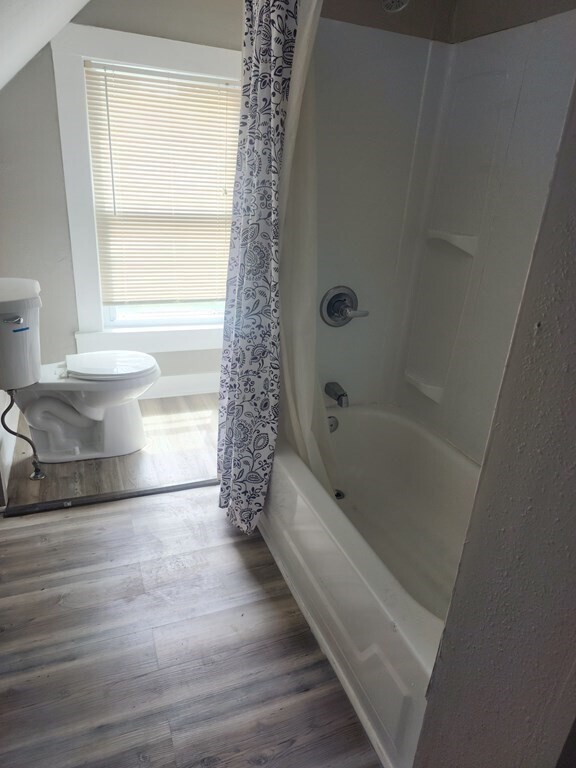 Photo - 13 Sackett St Unit 3rd