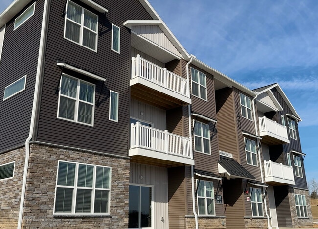 Photo - Briar Ridge Commons