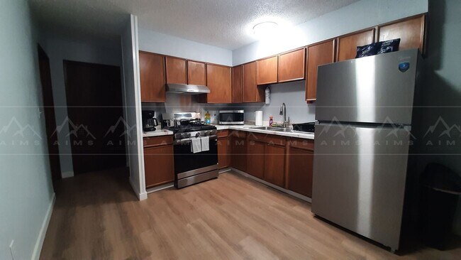 Photo - 933 W 20th Ave Unidad A