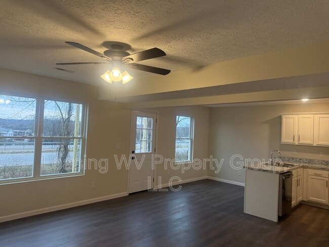 Photo - 67 Christian Ct