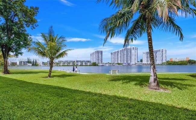 Photo - 3030 Marcos Dr Unit T302