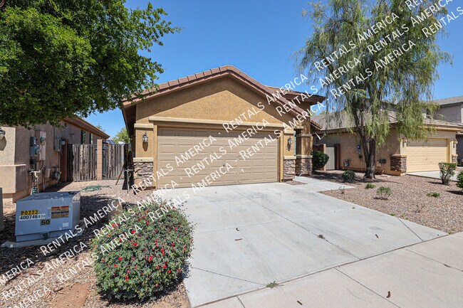 Building Photo - 6946 W Harwell Rd