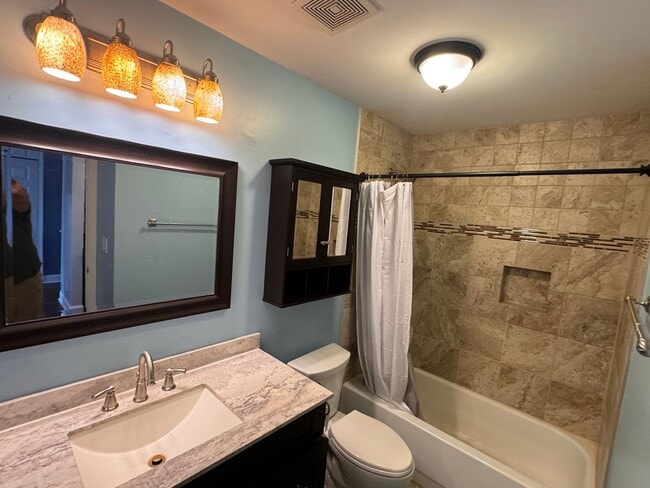 Photo - Fabulous Waterfront condo