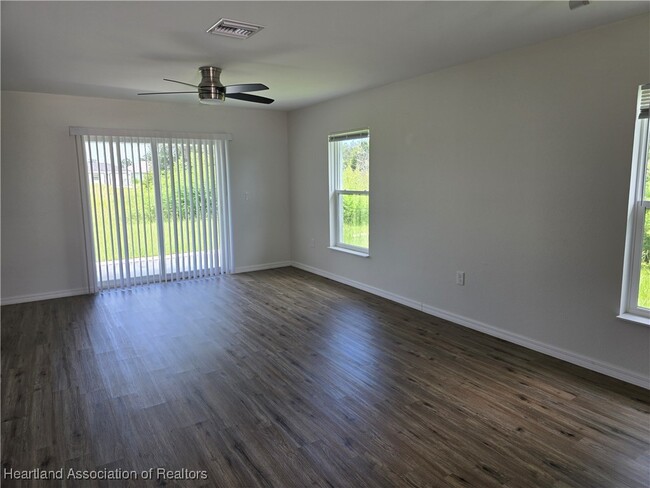 Photo - 6955 Dickinson Dr