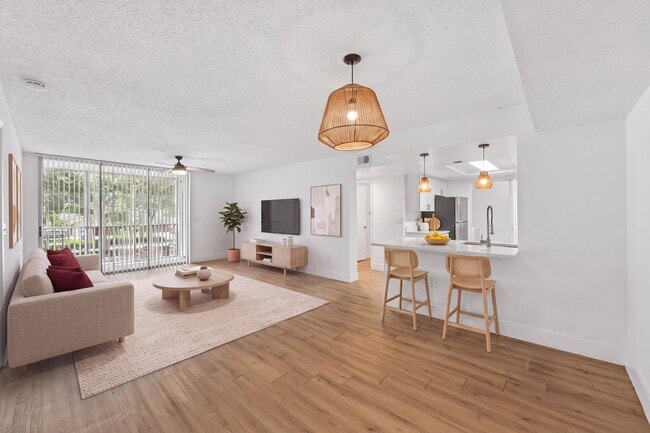 Sabal Pointe