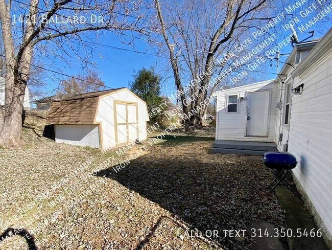 Photo - 1421 Ballard Dr