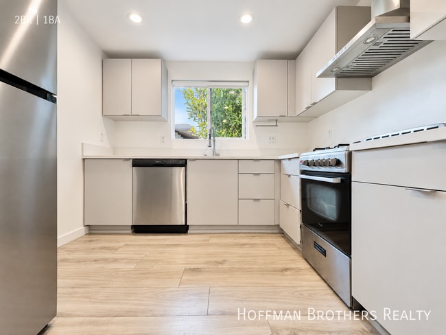 1570 Yosemite Dr Unit 7