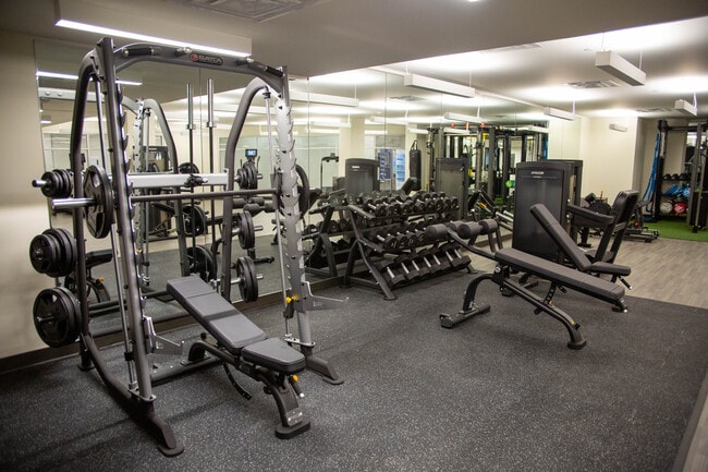 24/7 State-of-the-Art Fitness Center