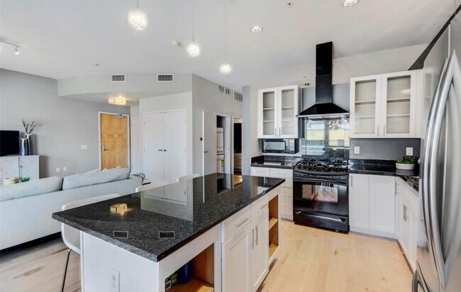 Photo - 1438 Little Raven St Unit 401