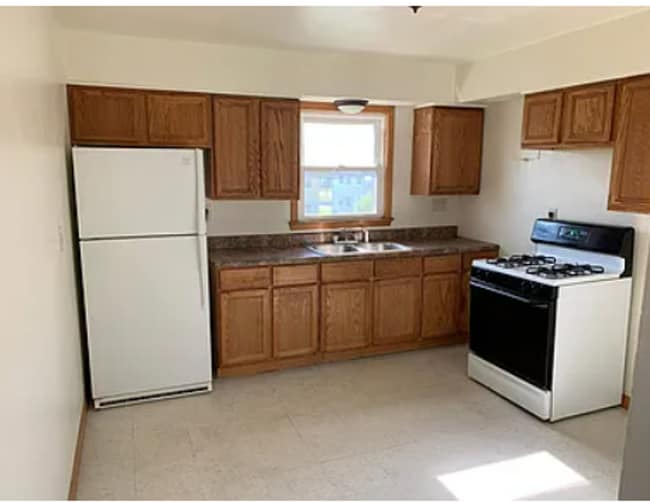 Photo - 5830 N 61st St Unit 5830 N 61st St