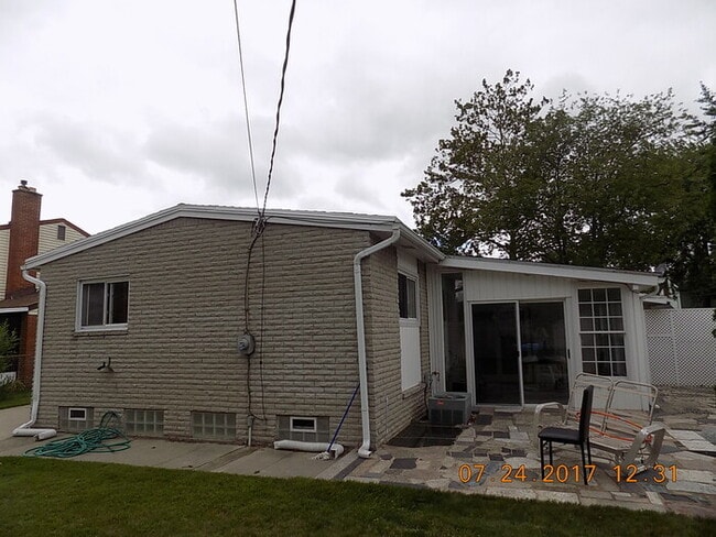Photo - 8783 Lozen Dr