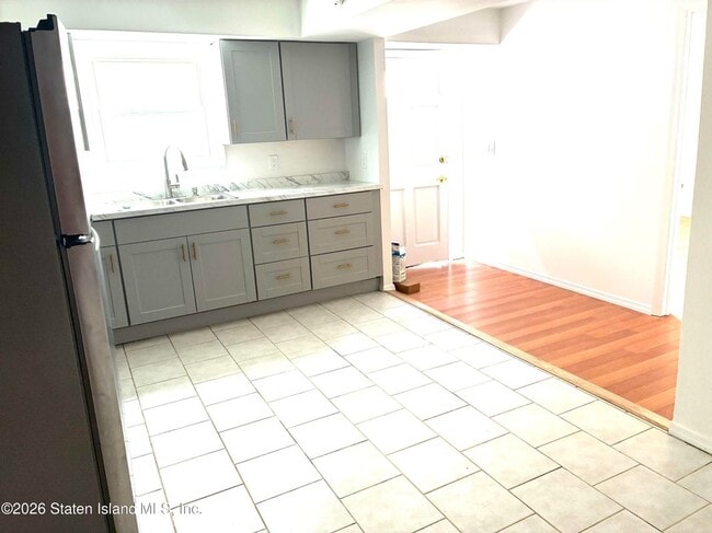 Photo - 44 Longdale St Unit 1