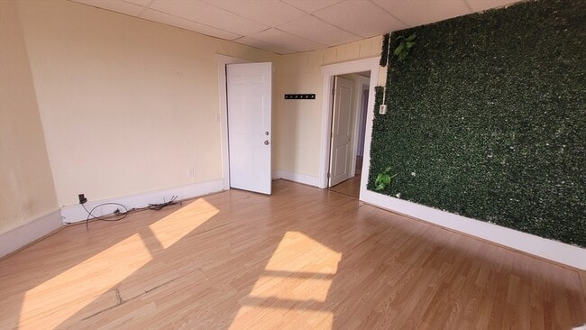 Building Photo - 24 Everard St Unit 3rd Rental