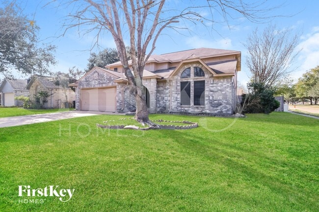 Photo - 7447 Woodland W Dr