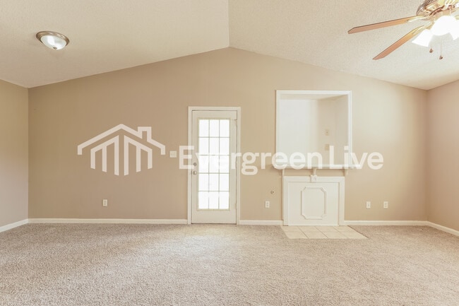 Photo - 159 Long Creek Dr